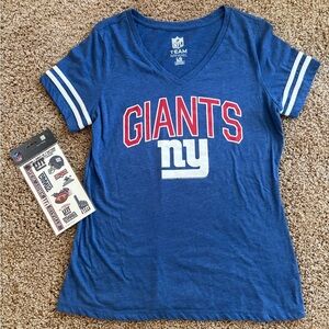 New York Giants V-Neck Tee & Temporary Tattoos